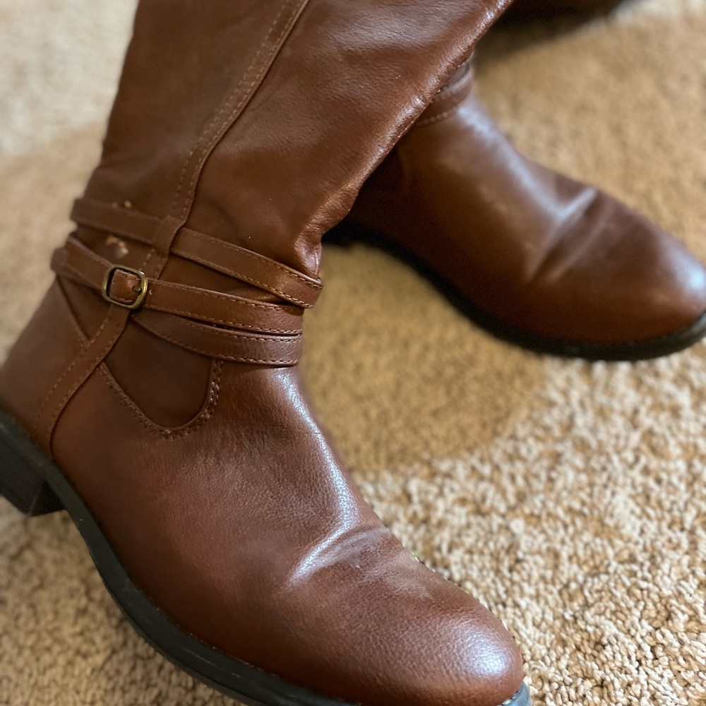 Brown women’s tall boots